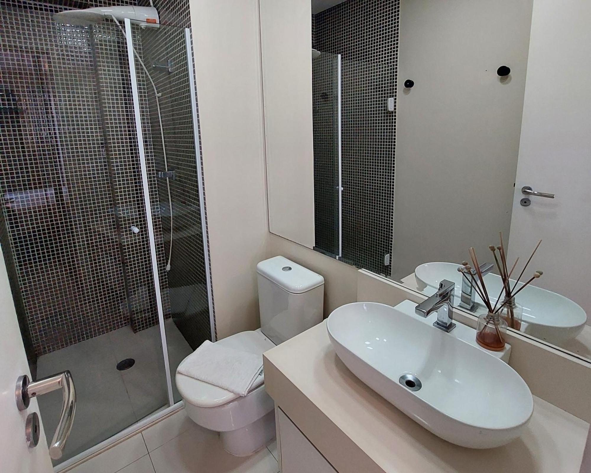 Book Unlimited 817 Elegancia Vista Mar Apartment